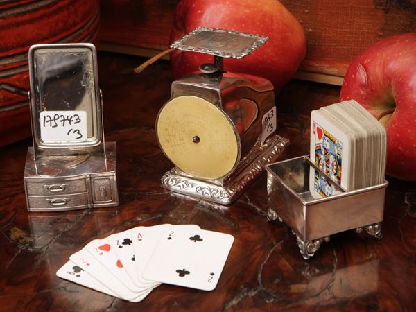 Curiosità in miniatura da collezione in argento  (Inghilterra, inizio del XX secolo)  - Asta Asta di Natale - Maison Bibelot - Casa d'Aste Firenze - Milano