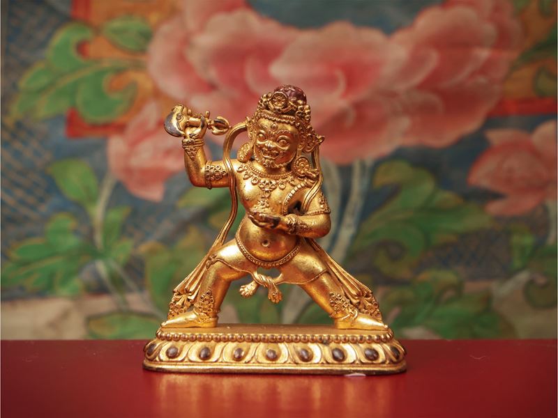 Figura votiva di divinità irata in bronzo dorato, area himalayana, sec. XIX–XX