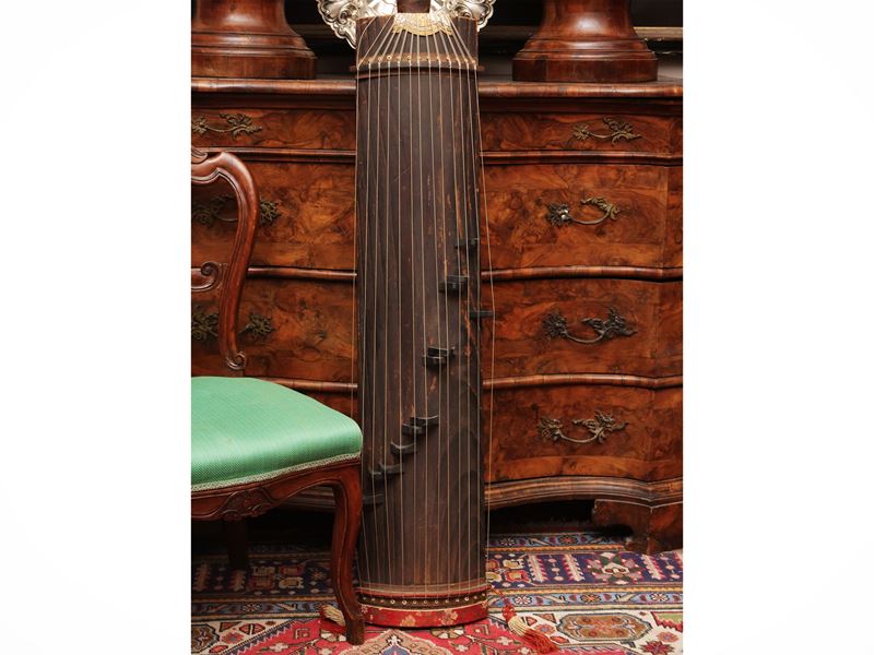 Koto, Strumento musicale giapponese in legno con 13 corde, periodo Meiji (1868–1912)