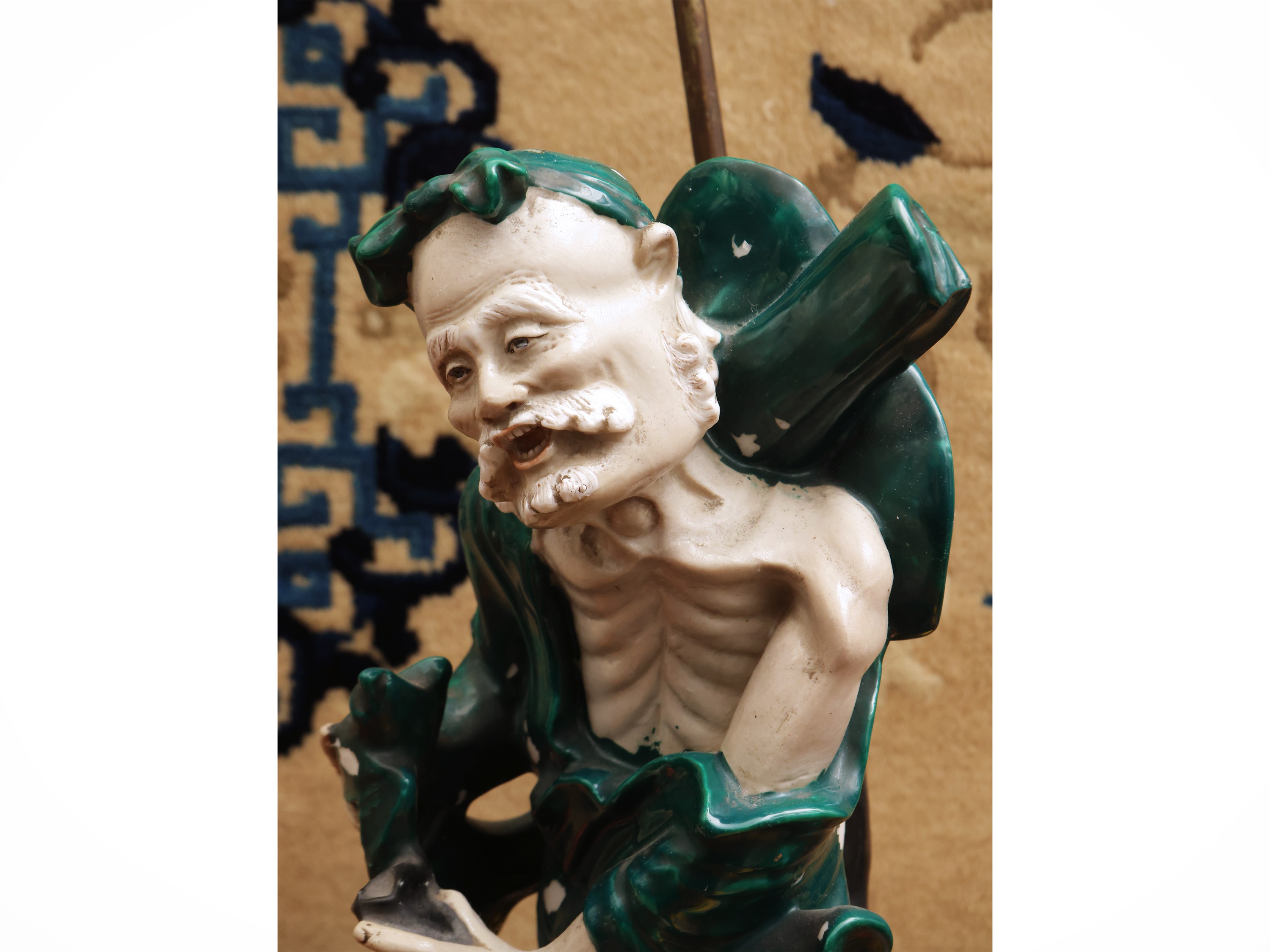 Figura in porcellana dipinta raffigurante Tieguai Li, lampada da tavolo, Cina, XX secolo