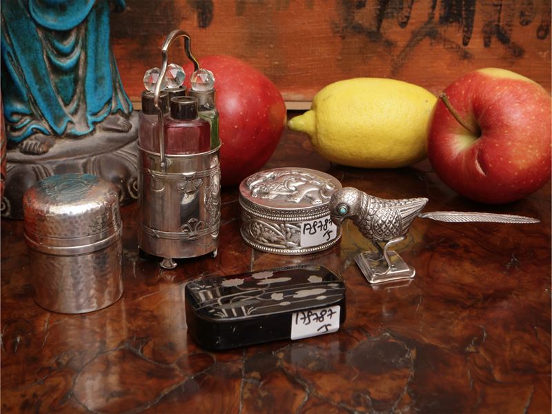 Ninnoli d'epoca da collezione, anche in argento