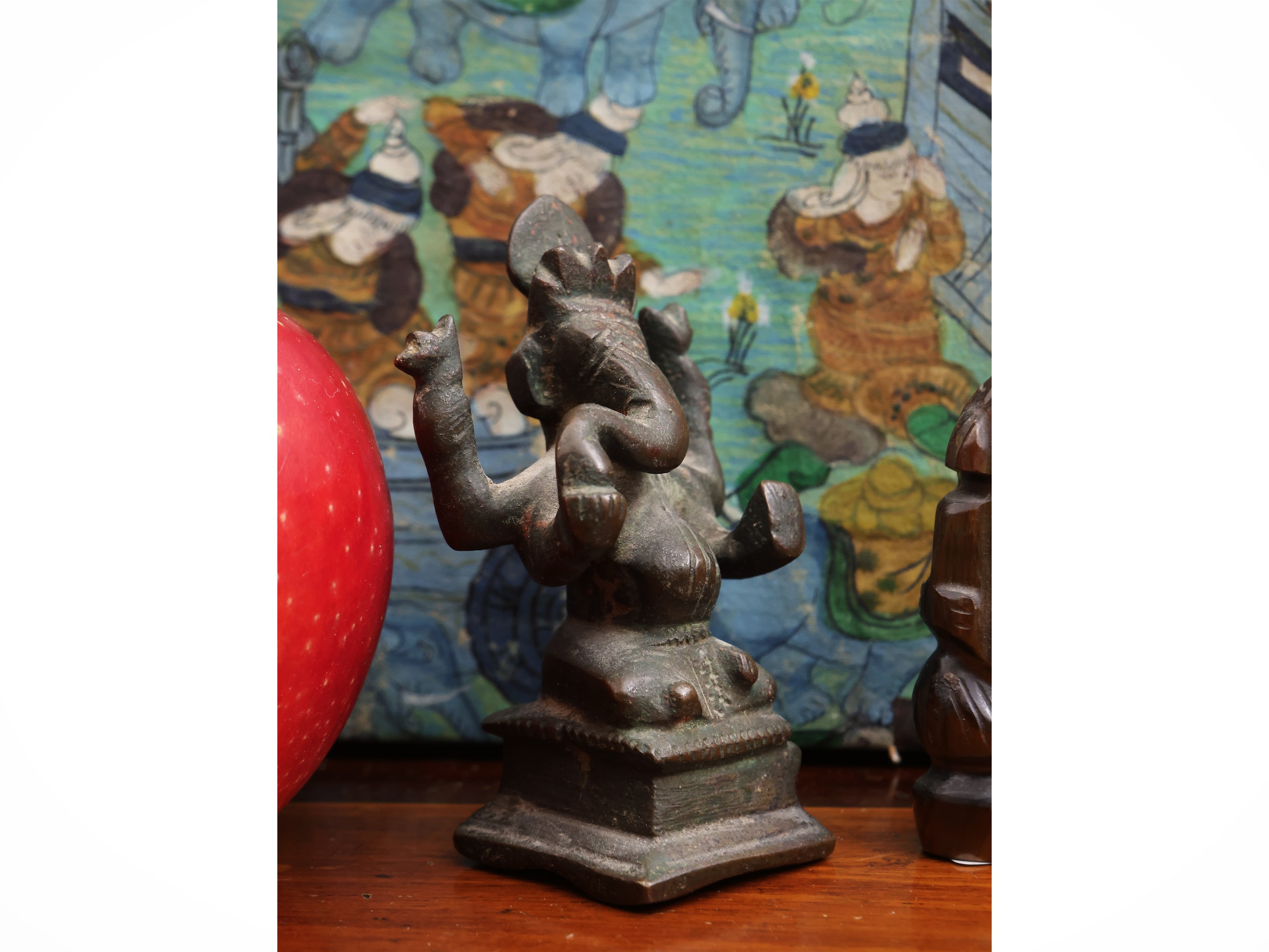 Quattro Piccole Figure in Bronzo