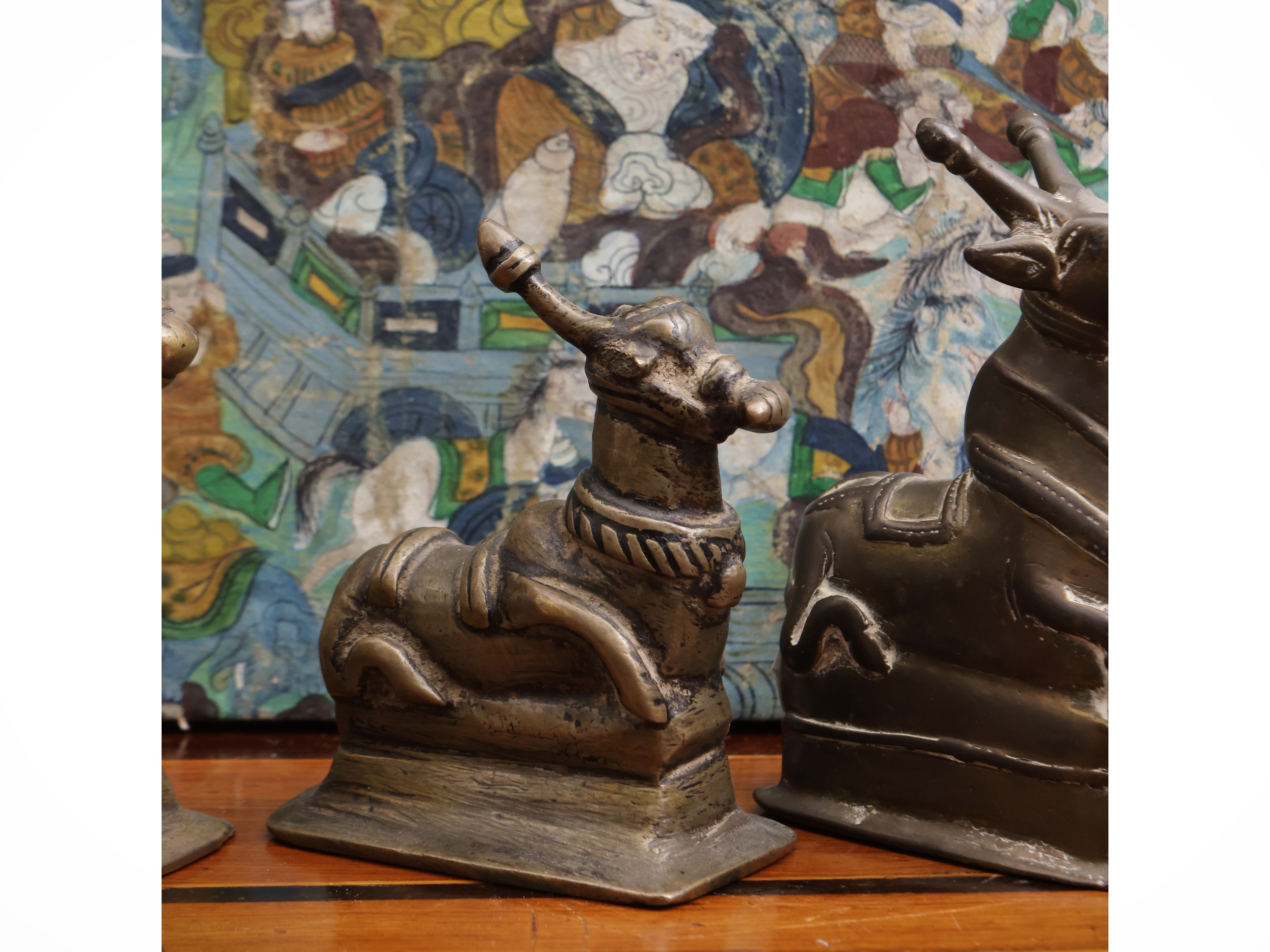 Tre Piccole Figure Votive in Bronzo