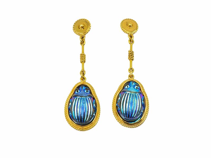 Orecchini Tiffany & Co in oro giallo con scarabei