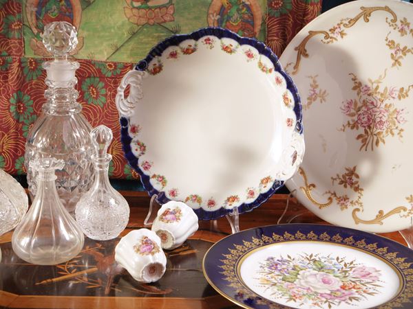 Miscellanea di accessori per la tavola d'epoca