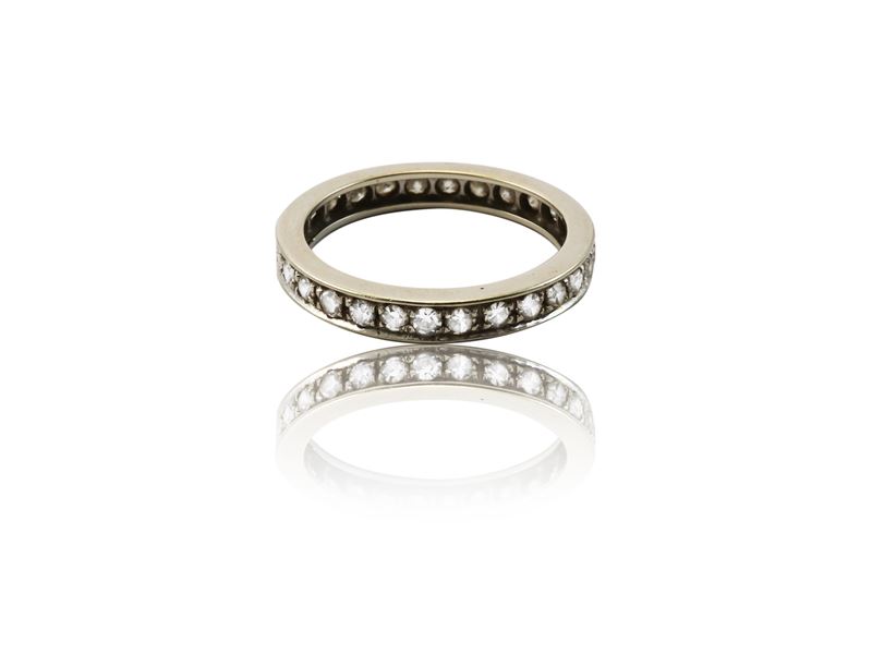 Anello eternelle in oro bianco con diamanti
