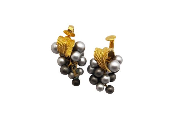Boucher - Clip earrings  - Auction Vintagemania - Winter selection - Maison Bibelot - Casa d'Aste Firenze - Milano