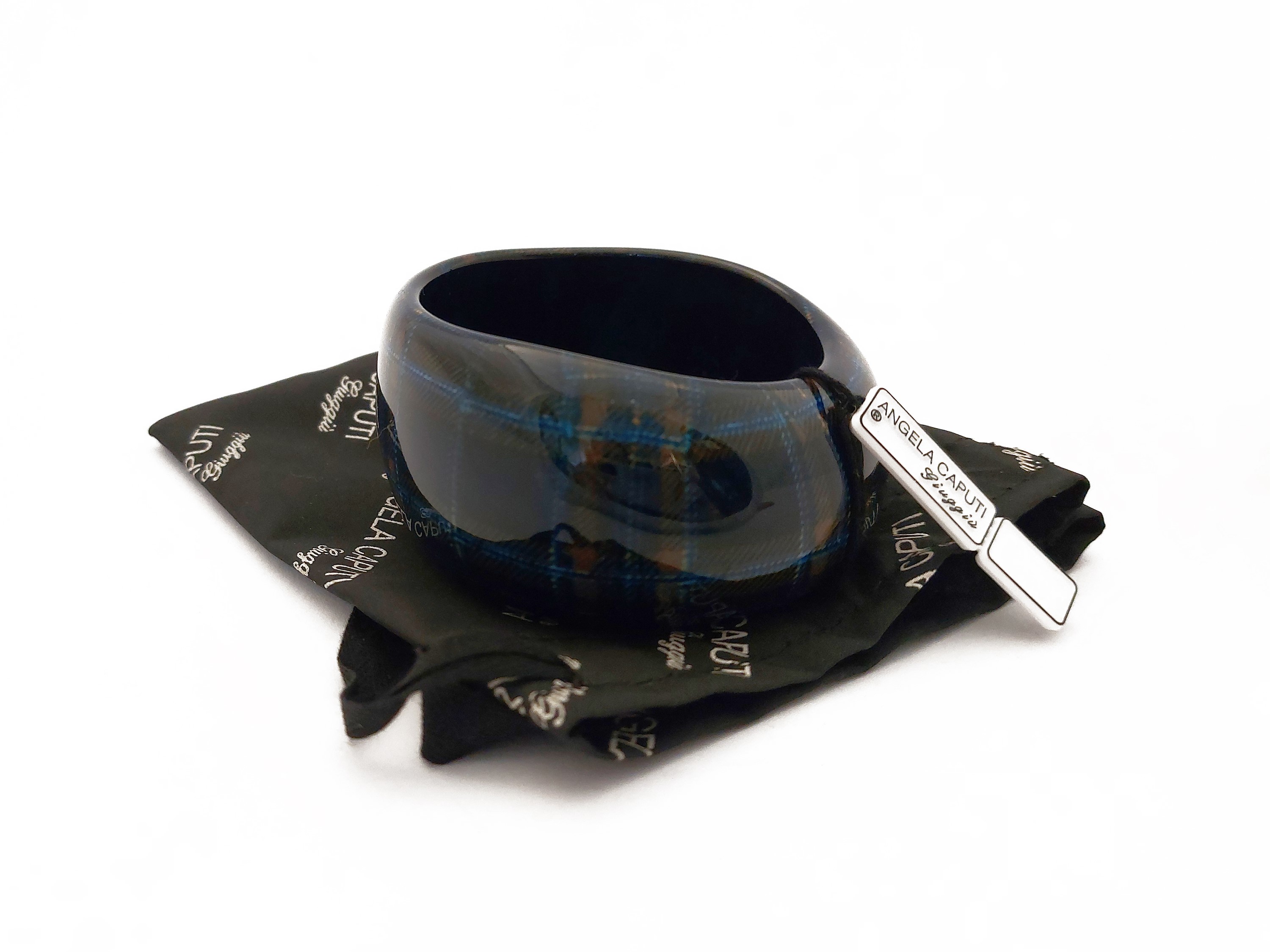 Angela Caputi - Bracciale rigido in resina