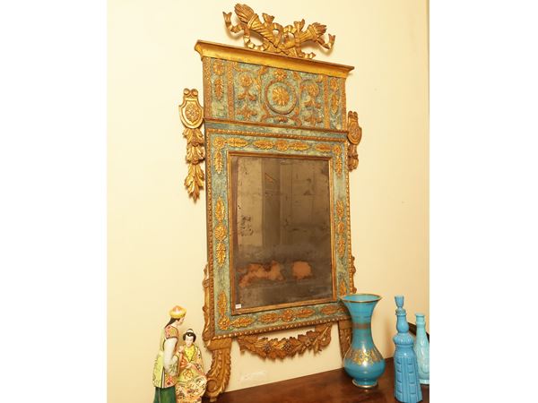 Carved, lacquered and gilded wooden mirror