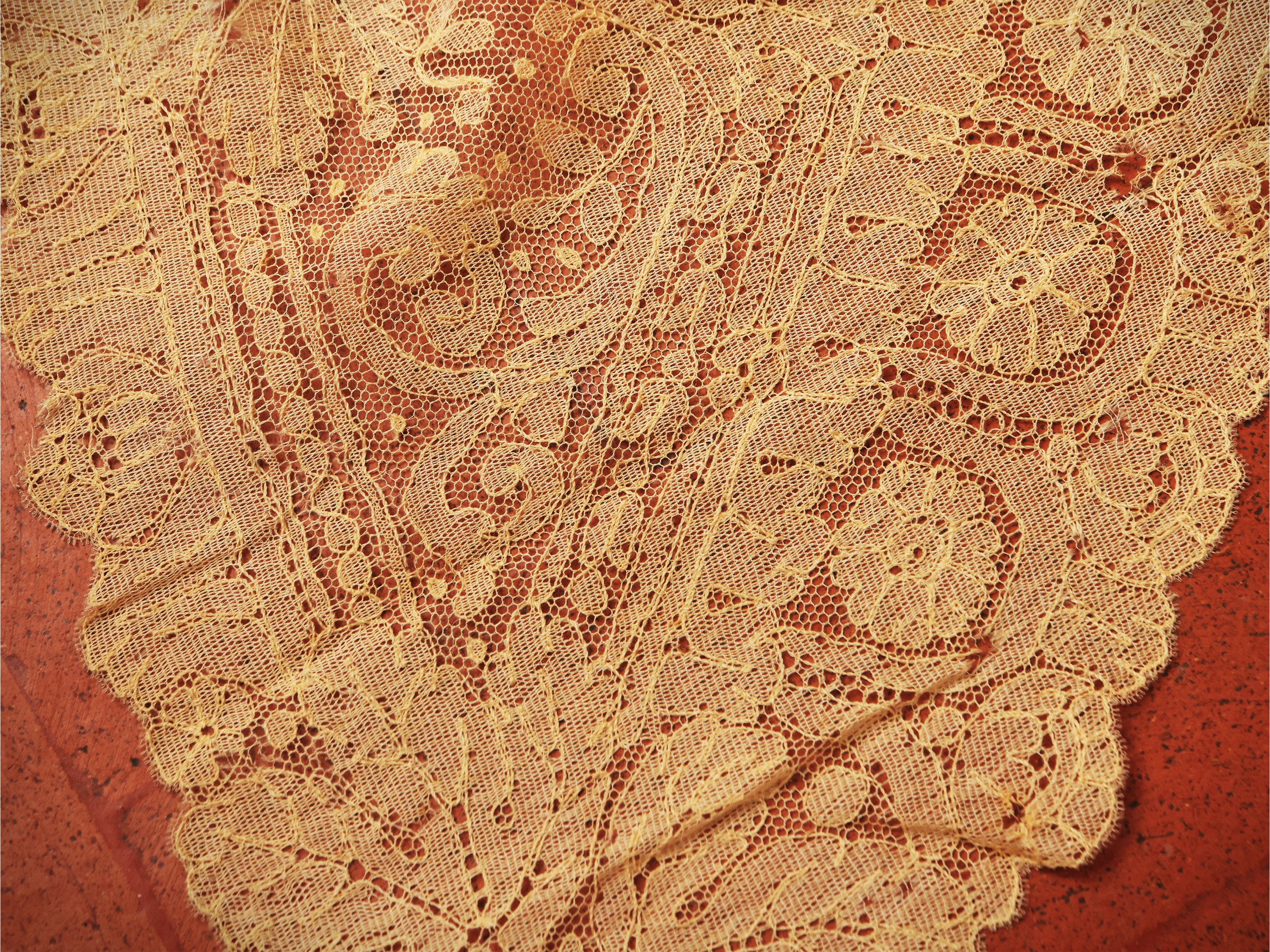 Scialle in pizzo