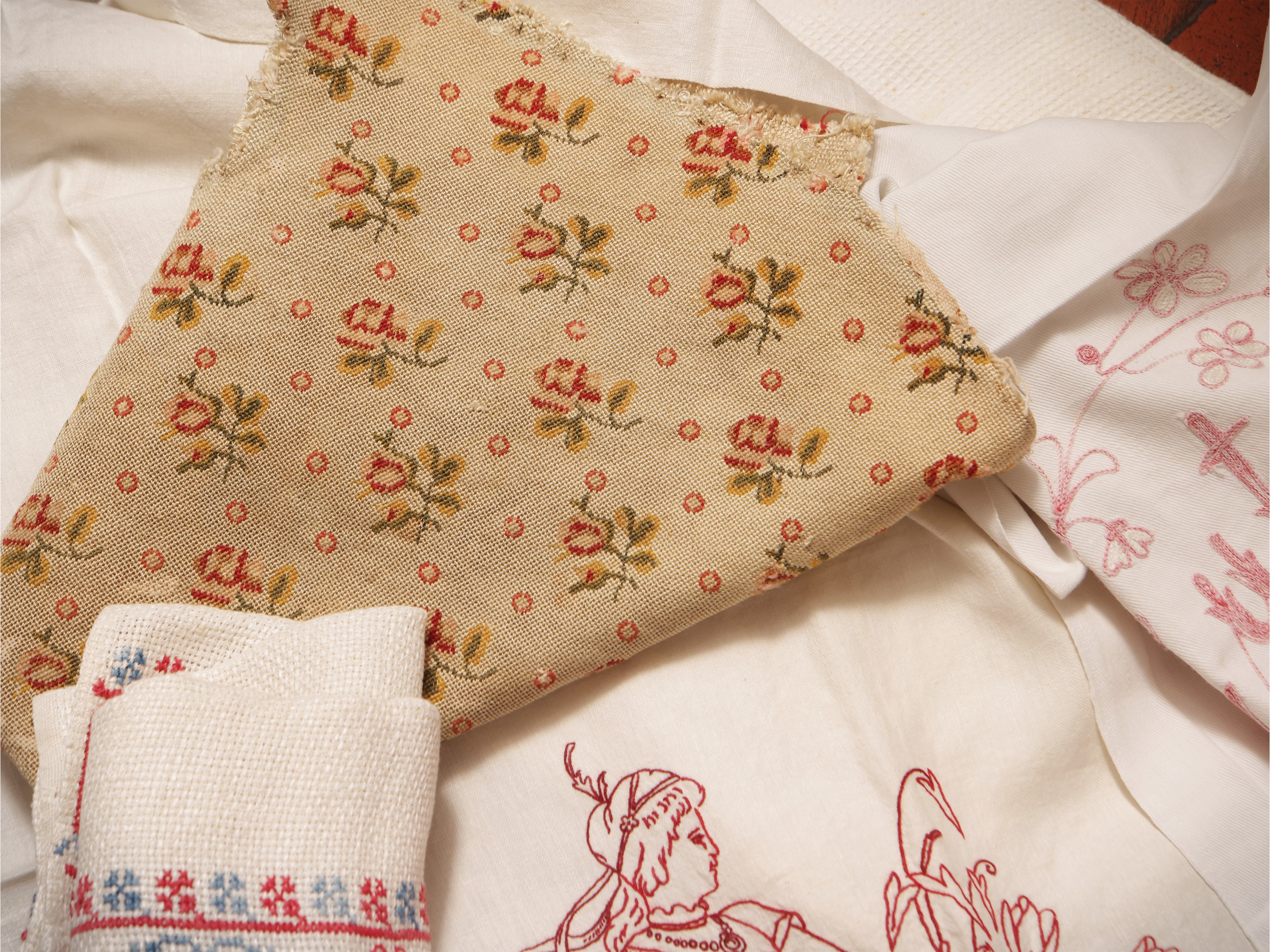 Assortimento di ricami