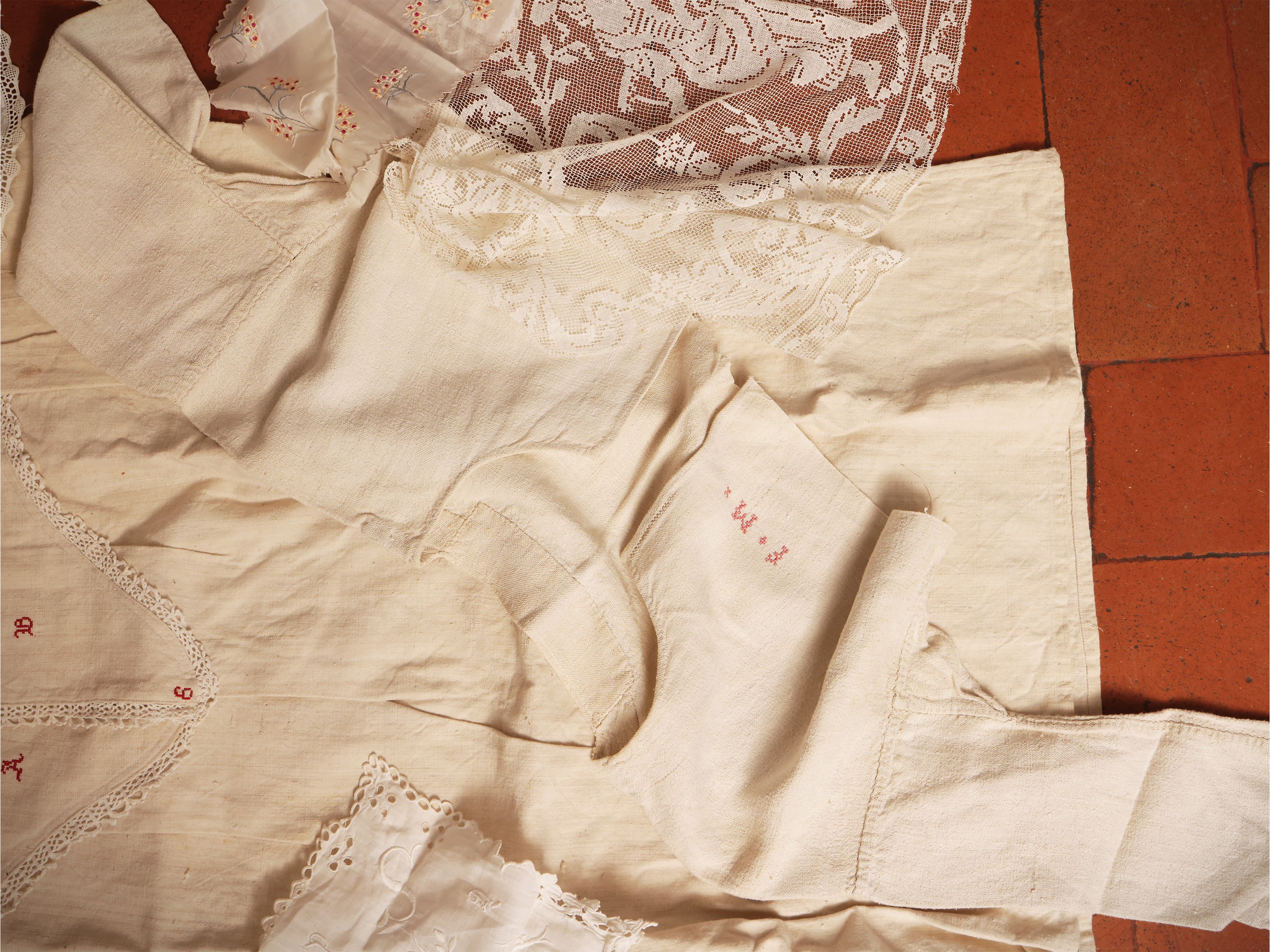 Assortimento di ricami