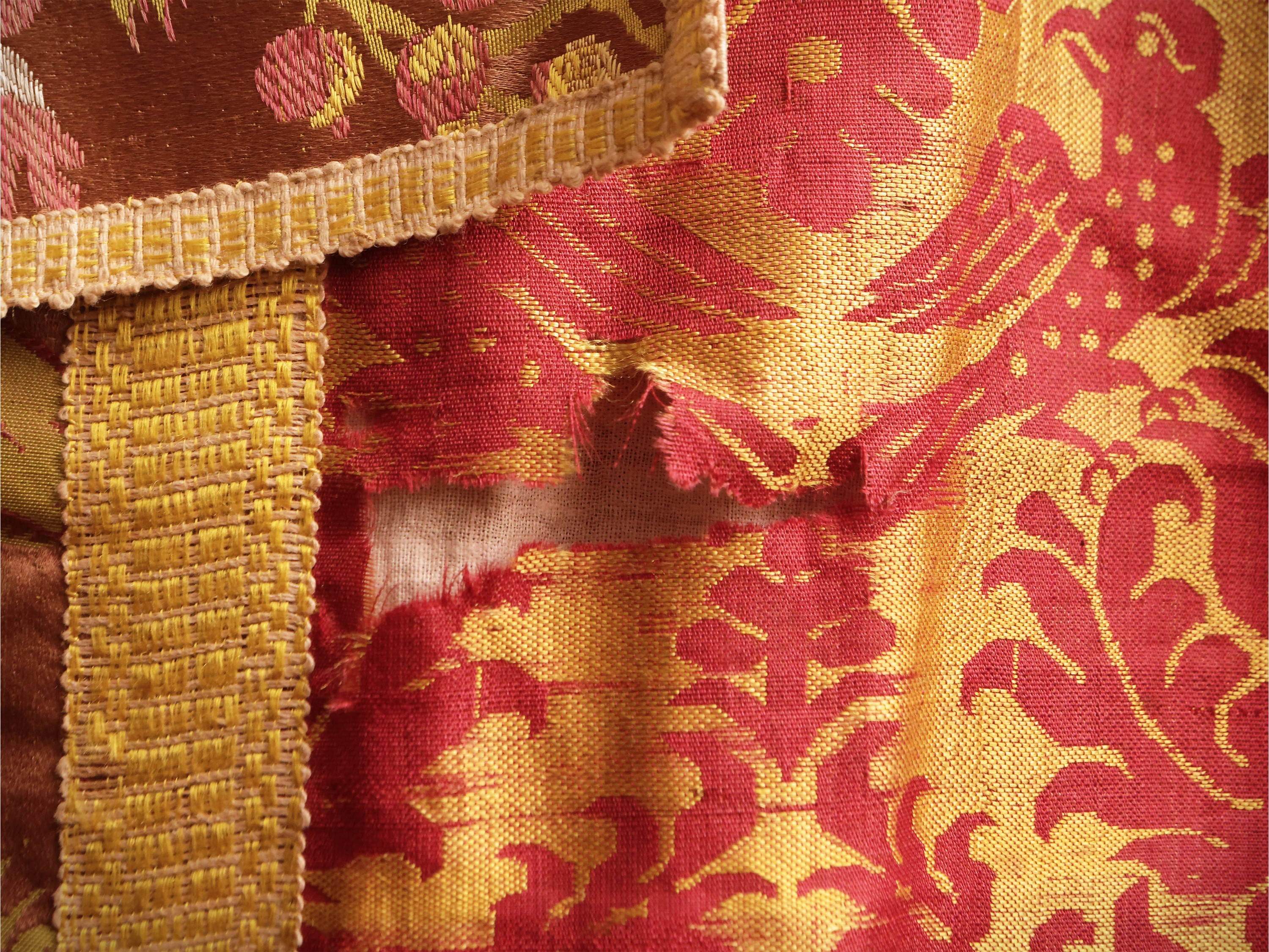 Due pianete in damasco di seta