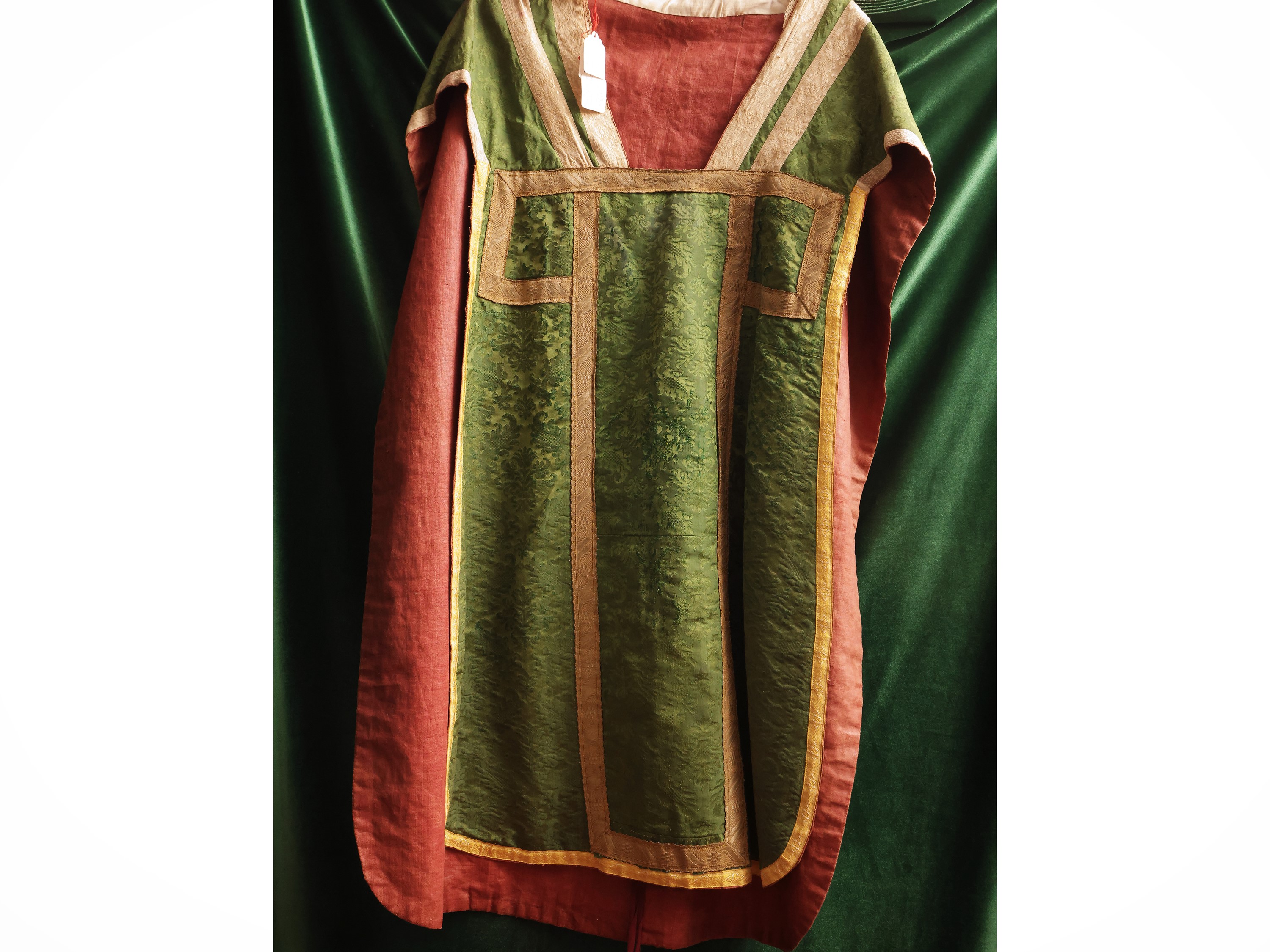 Due pianete in damasco di seta