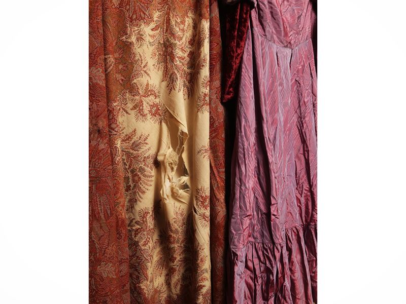 Lotto di abbigliamento d'epoca