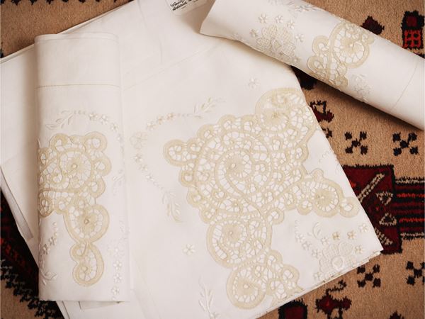 Double sheet in pure white linen