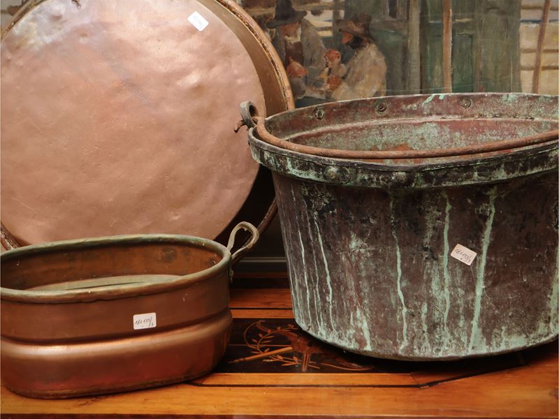 Tre Complementi di Arredo Rustici in Rame