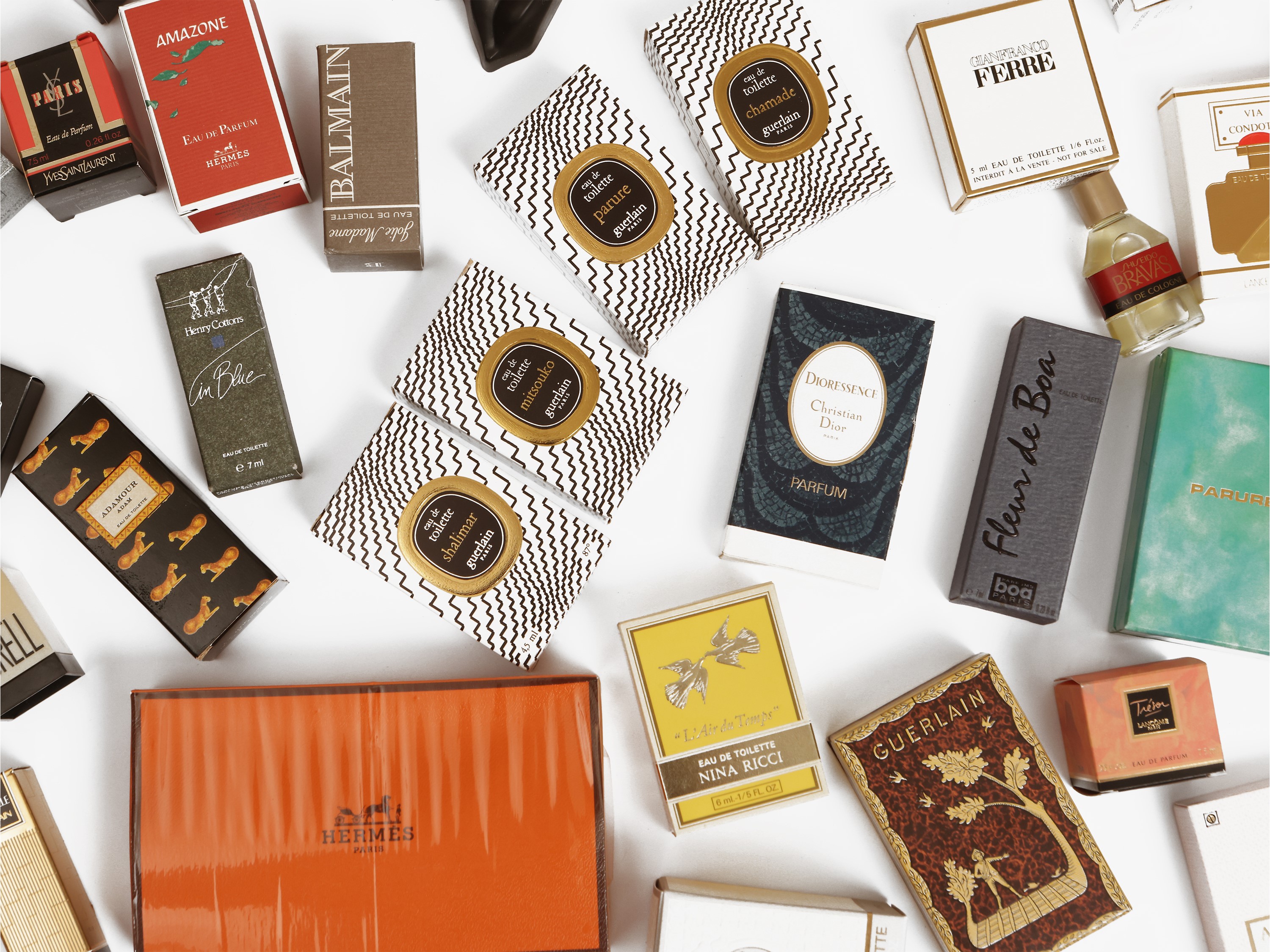 Grande Lotto di Profumi Mignon da Collezione