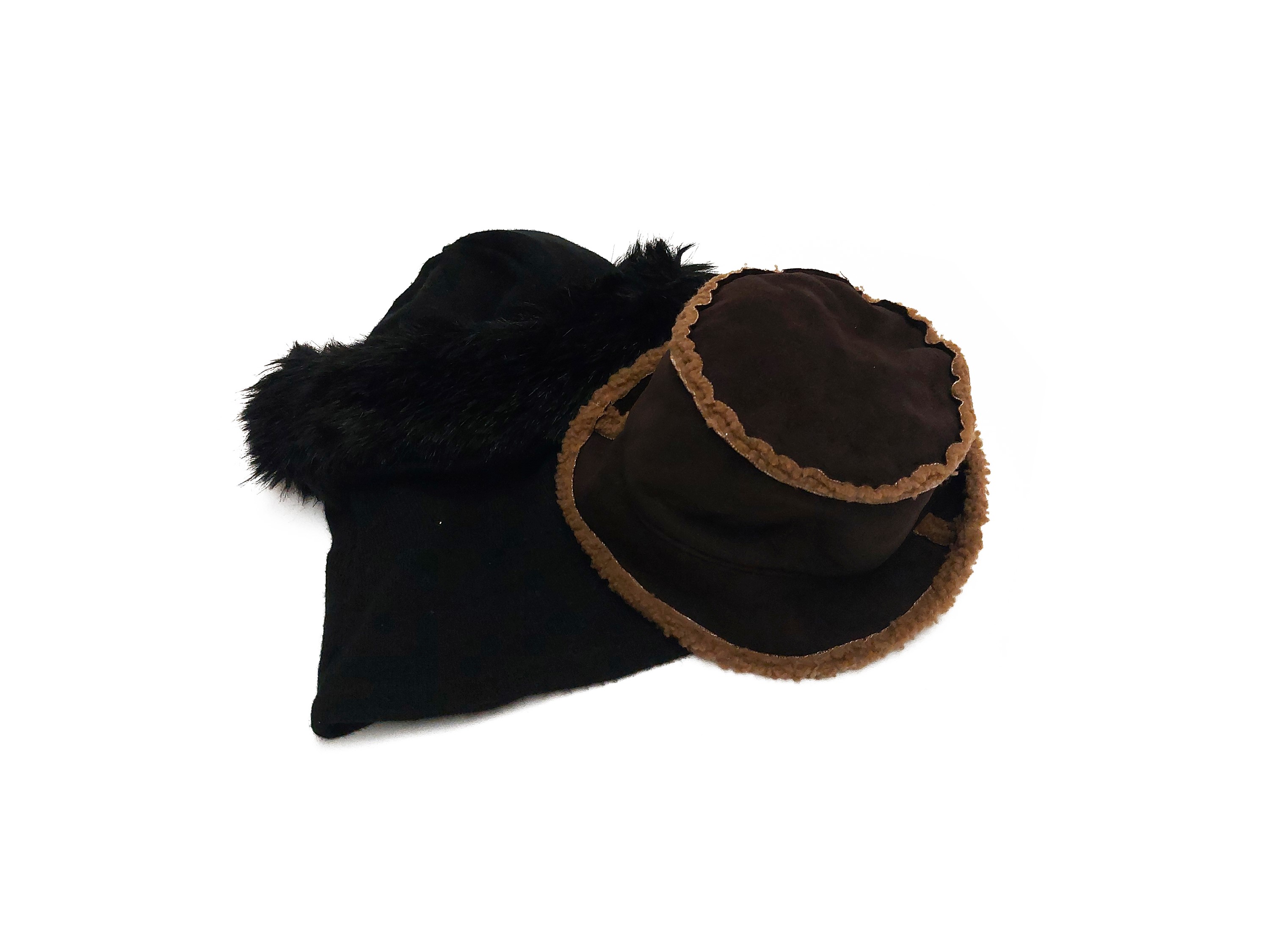 Lotto di cappelli sportivi in shearling e cashmere