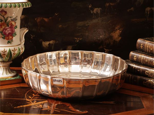 Cestino centrotavola in argento  - Asta L'arte di arredare: occasioni in asta - Maison Bibelot - Casa d'Aste Firenze - Milano