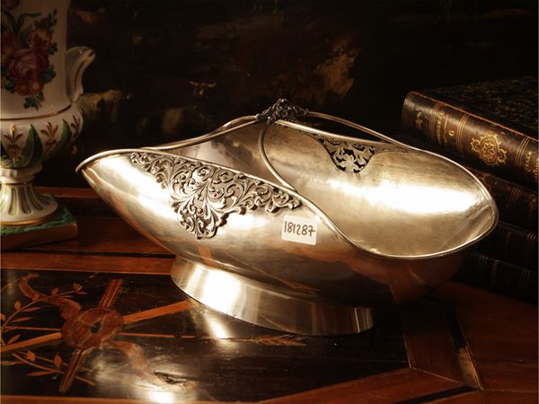 Cestino in argento, De Giovanni Milano  (prima metà del XX secolo)  - Asta L'arte di arredare: occasioni in asta - Maison Bibelot - Casa d'Aste Firenze - Milano