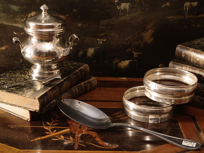 Argenteria per la tavola