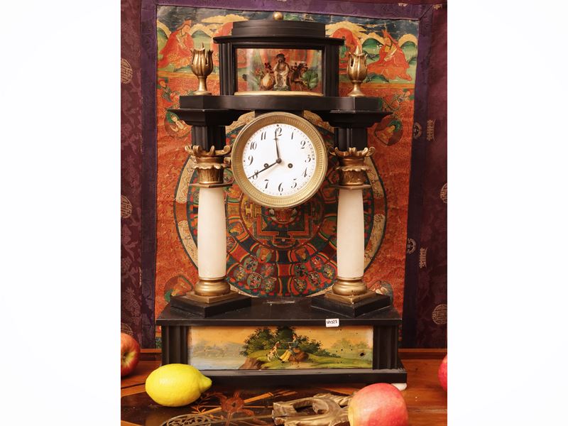 Grande orologio da camino