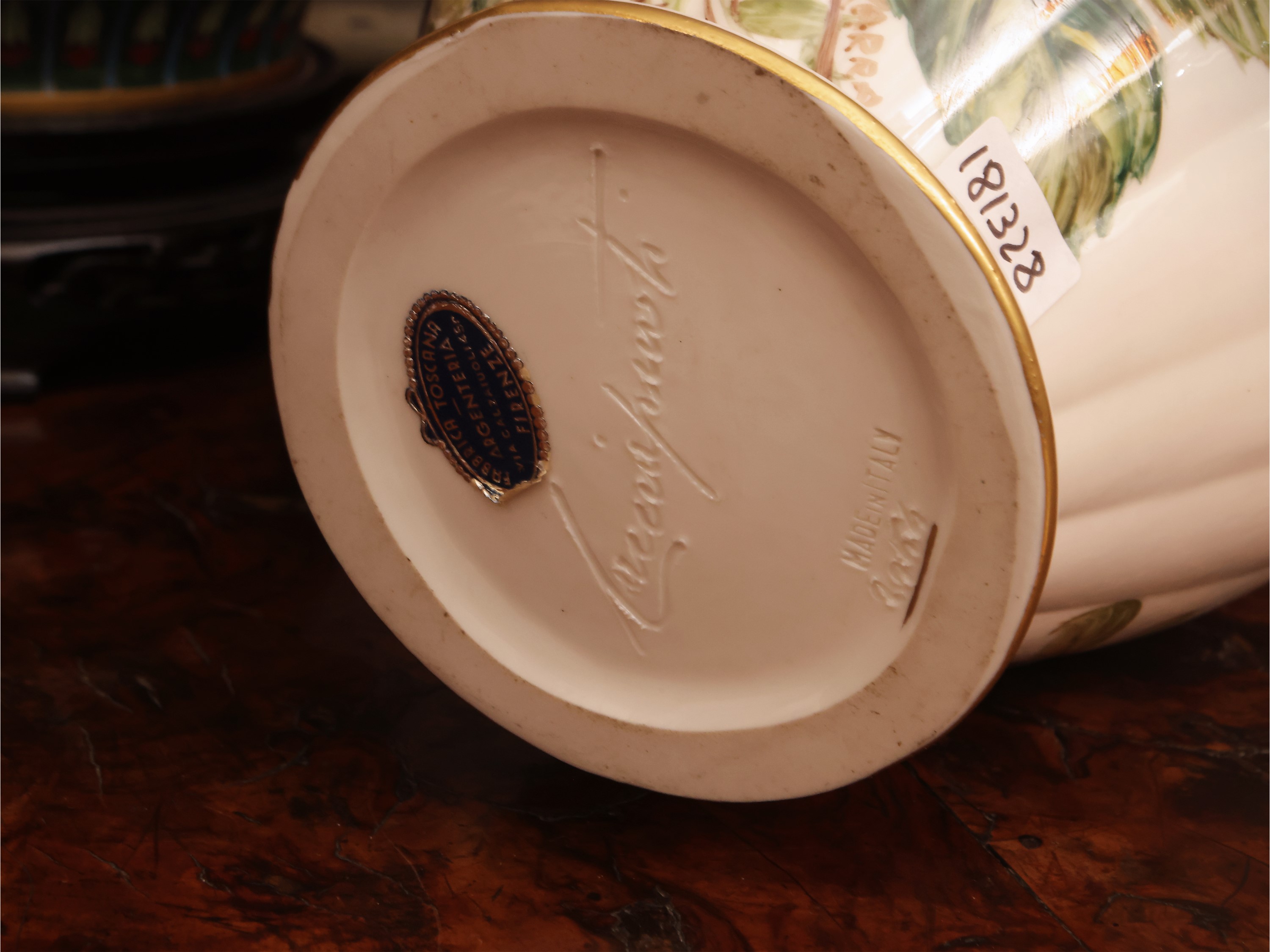 Guido Cacciapuoti - Vaso in ceramica con decorazione floreale