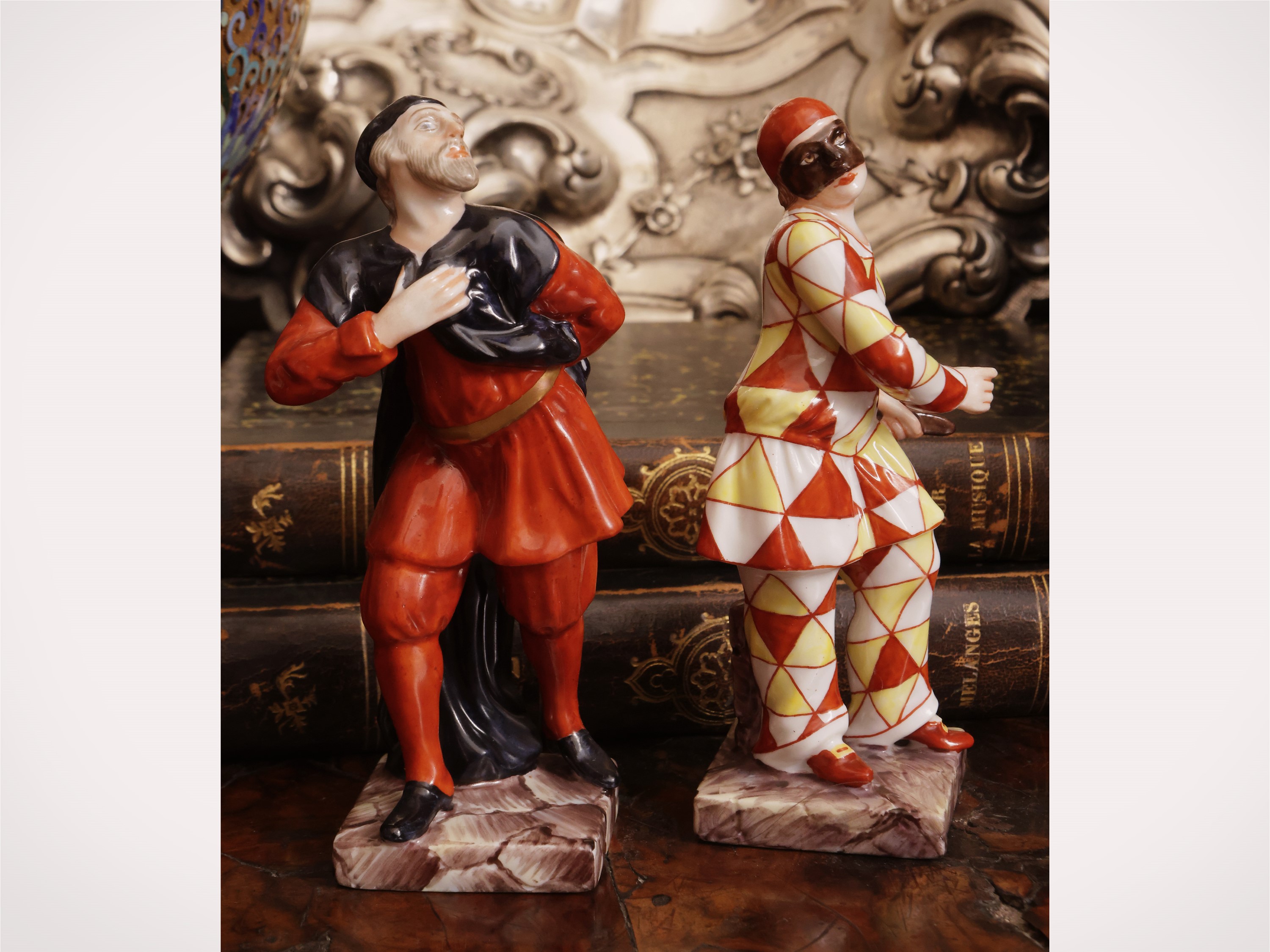Richard Ginori, Colombina, Arlecchino e Pantalone in porcellana (Commedia dell’Arte), XX secolo