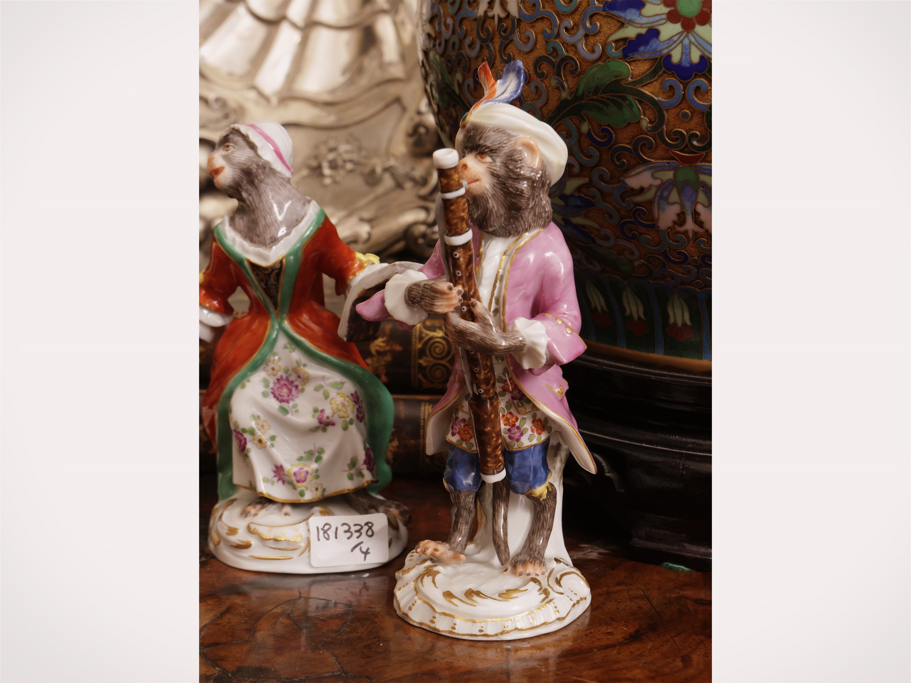 Meissen, Scimmie musicanti in porcellana, serie di quattro figure