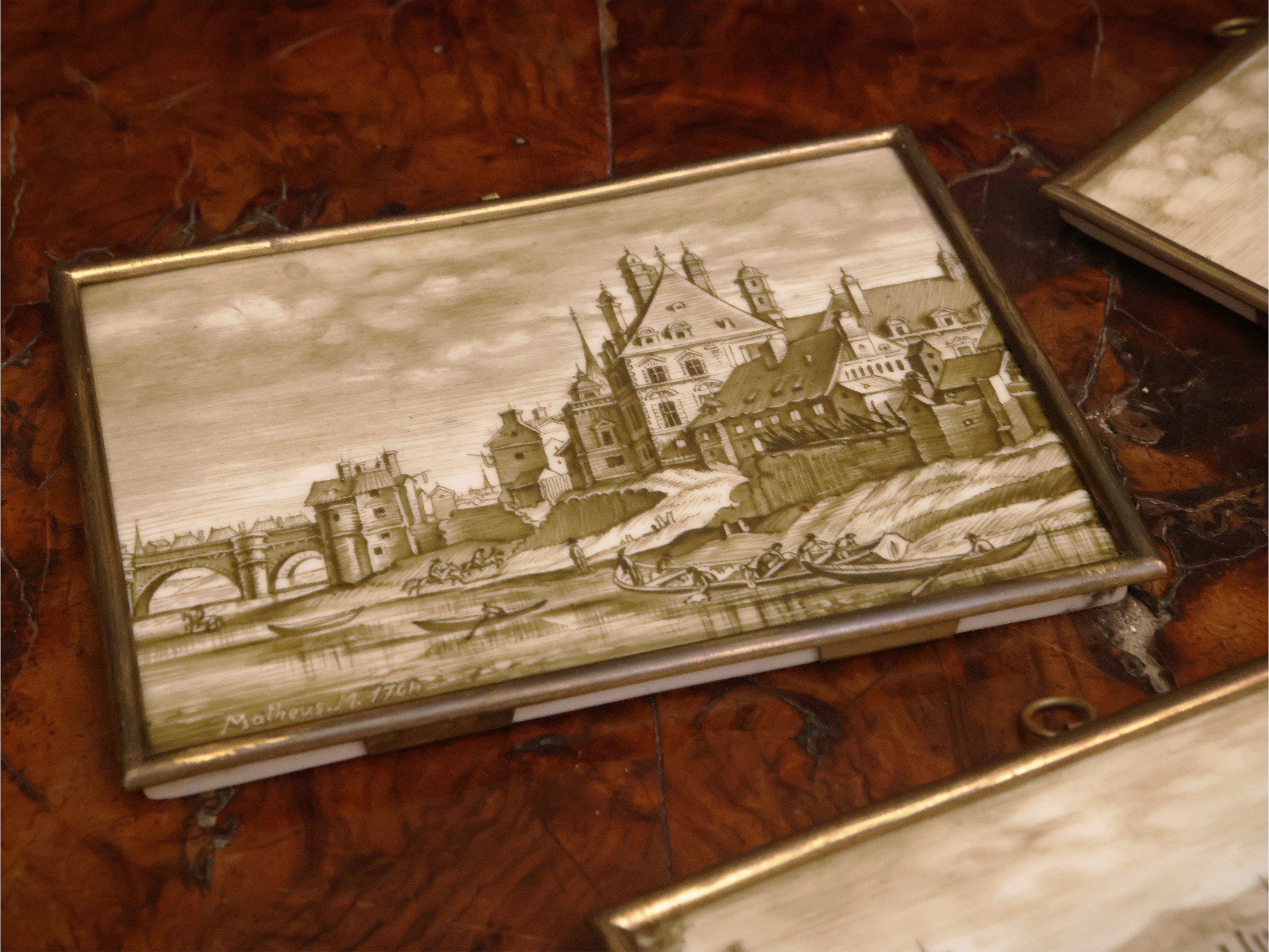 Sevres, Serie di quattro placchette in porcellana dipinte in monocromia