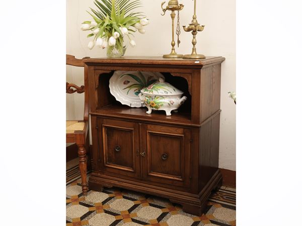 Rustic cabinet in soft wood