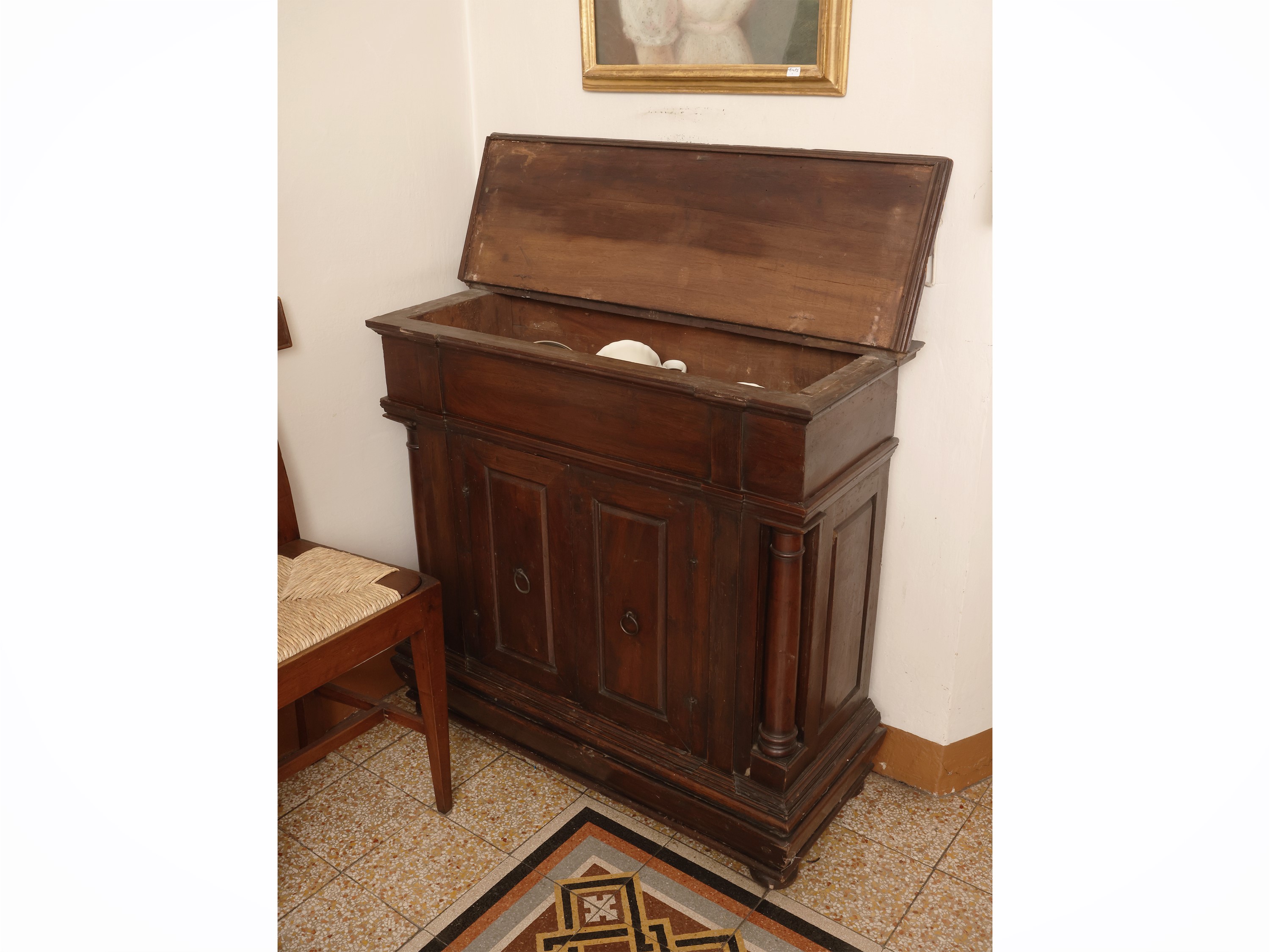 Stipo in noce del XVIII secolo