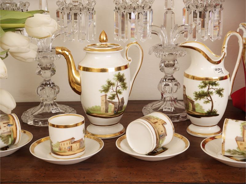 Set da caffè in porcellana, metà del XIX secolo