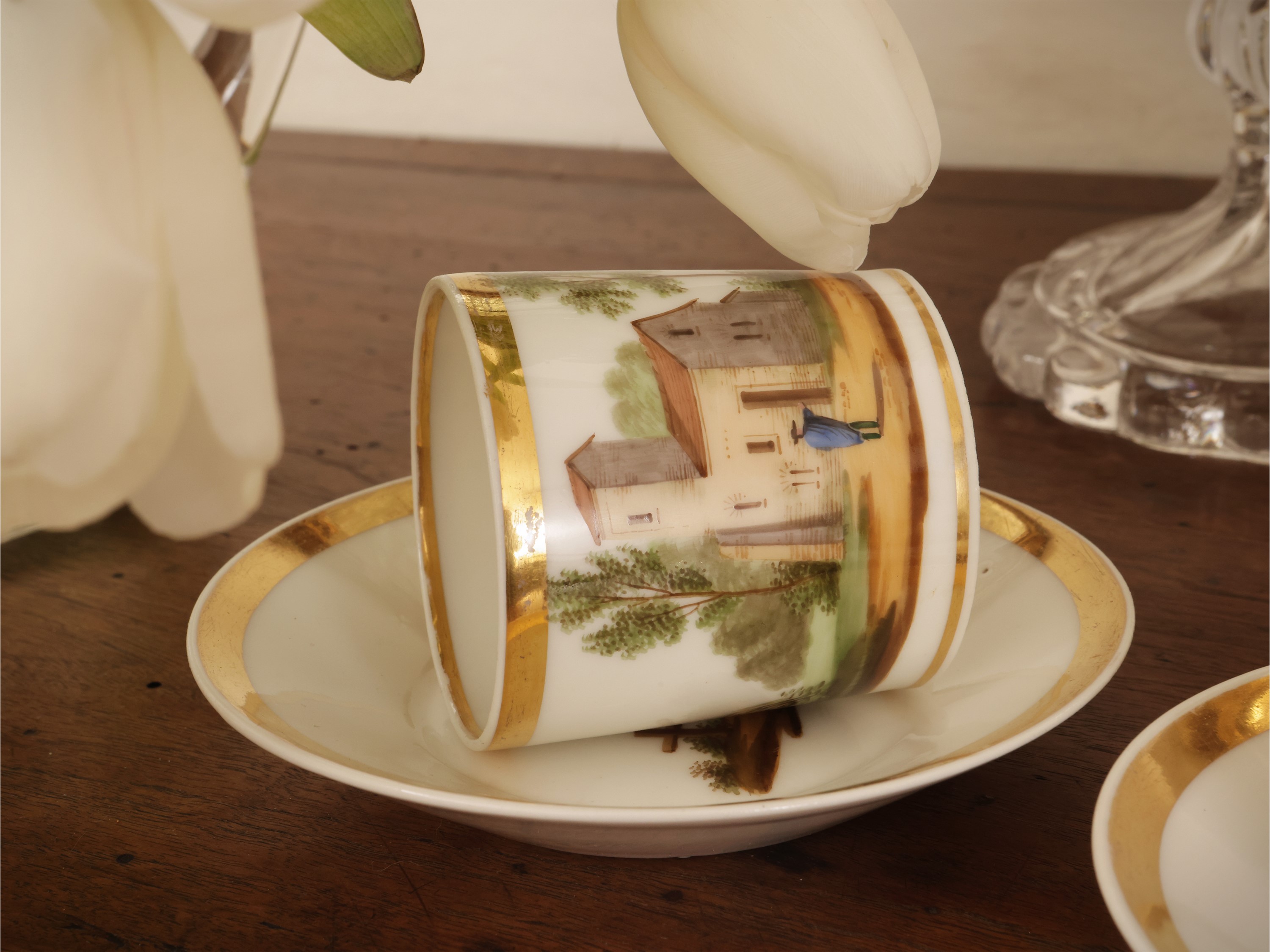 Set da caffè in porcellana, metà del XIX secolo