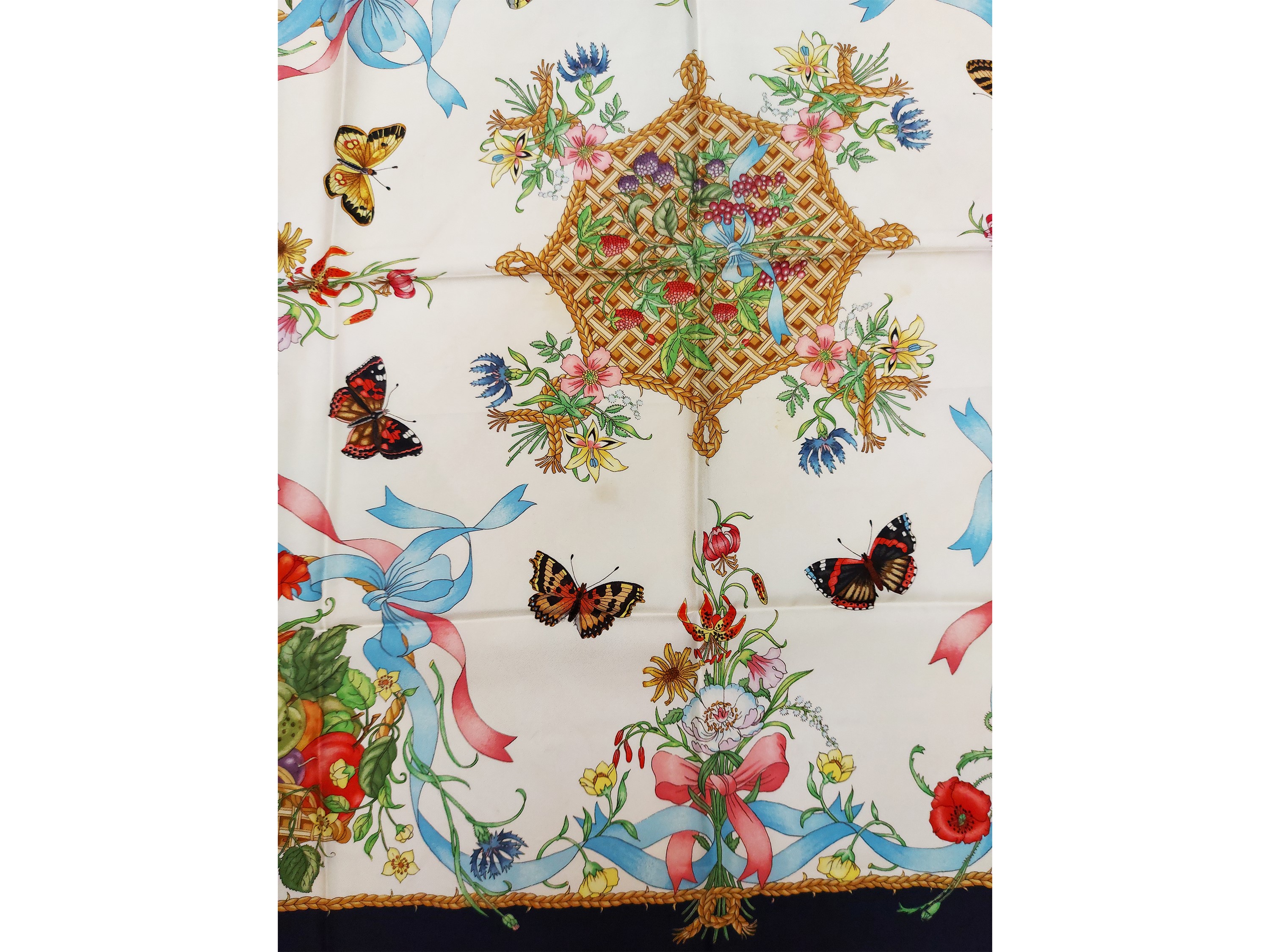 Gucci, Foulard in seta Flora di Accornero, cm 88x85