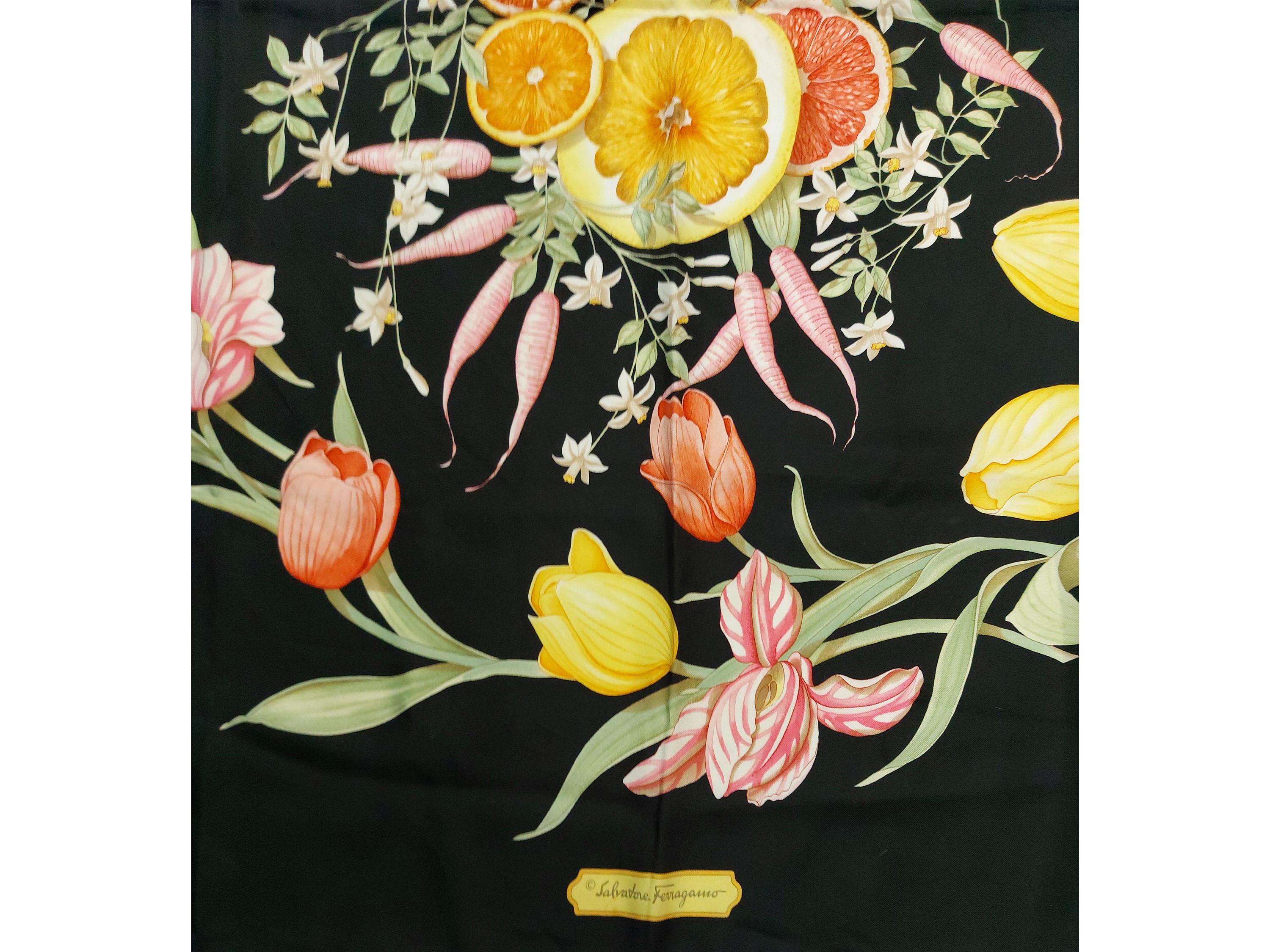 Salvatore Ferragamo, Foulard in seta con motivo di tulipani e agrumi su fondo nero