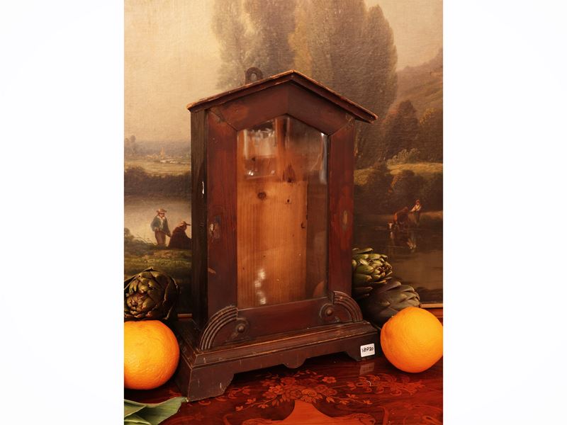 Teca reliquario in legno tenero, inizio del XX secolo