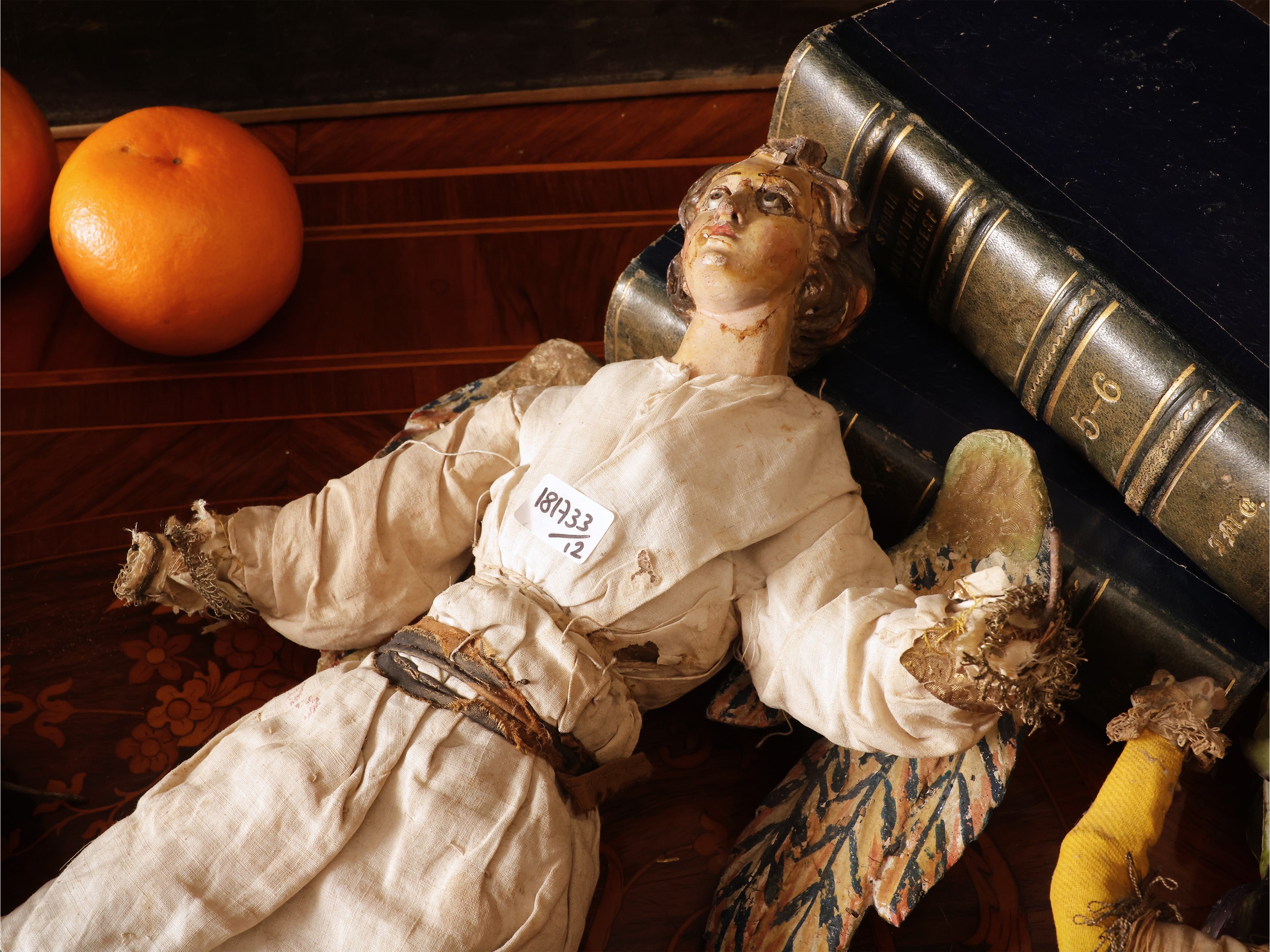 Gruppo di personaggi da presepe