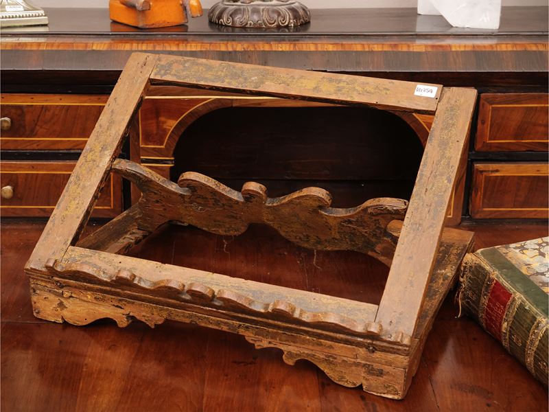 Leggìo in legno tenero