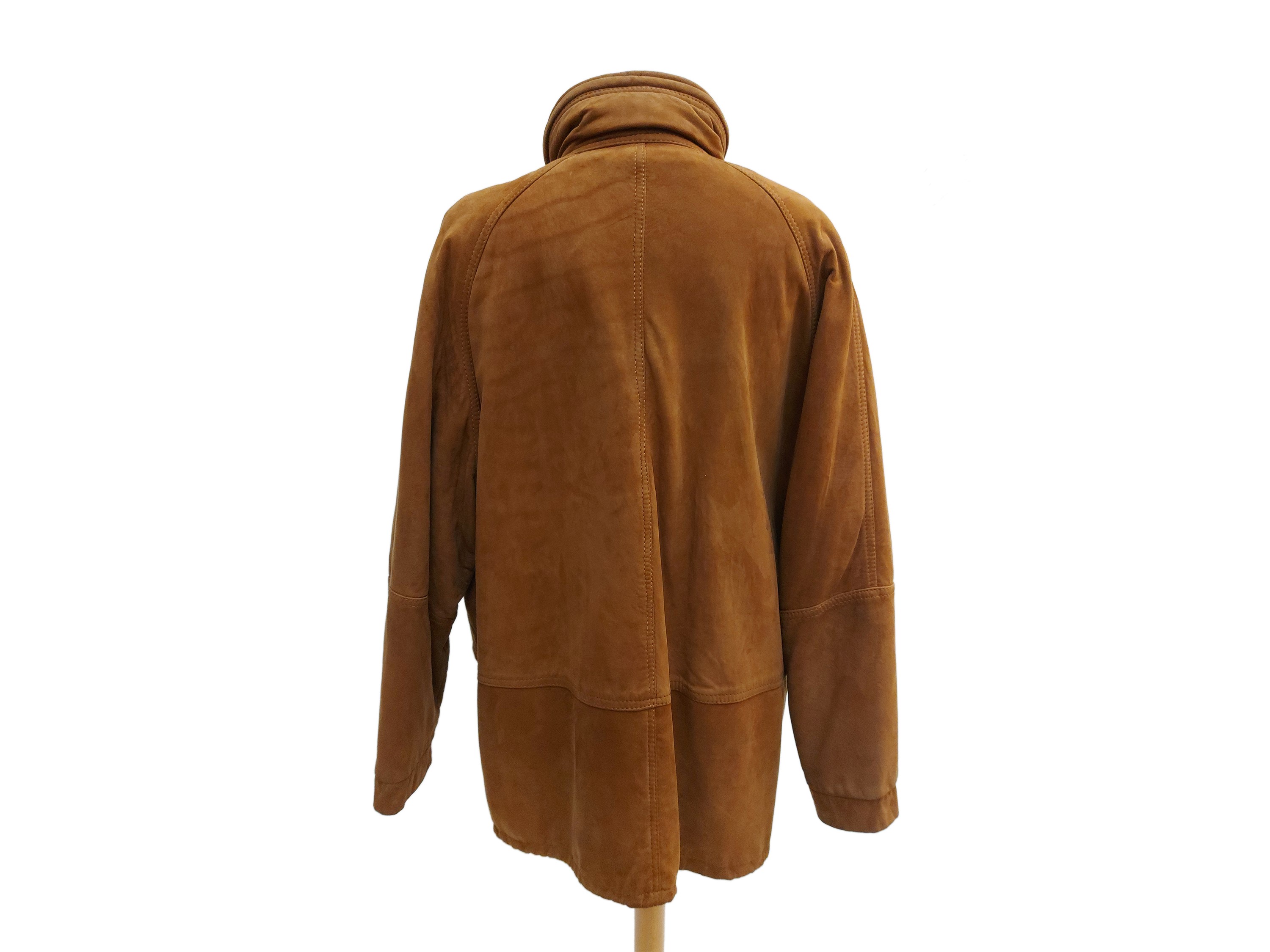 Giaccone da Uomo in Suede con Fodera in Pelliccia di Lupo