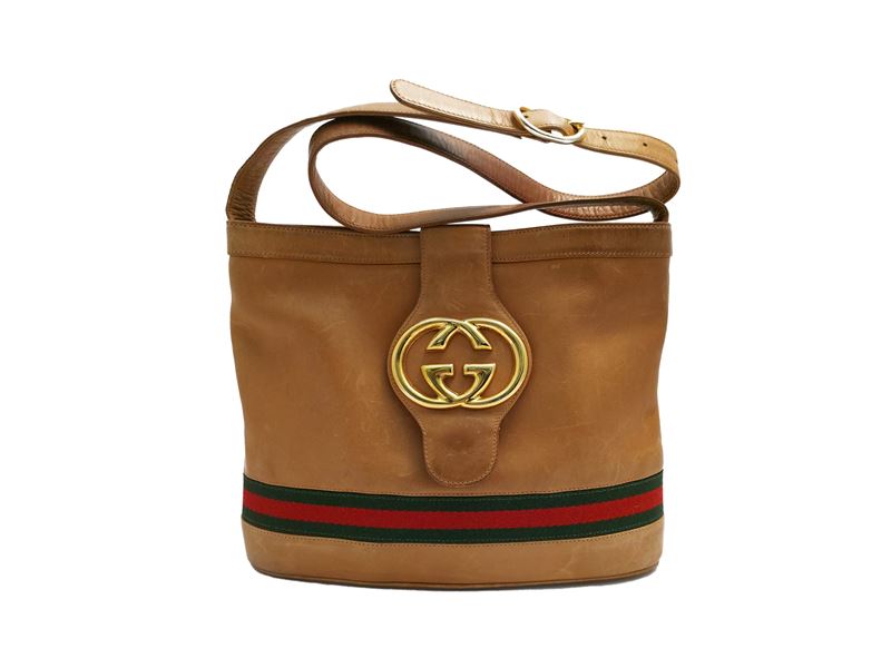 Gucci, Borsa a secchiello in cuoio grasso beige, Anni Settanta