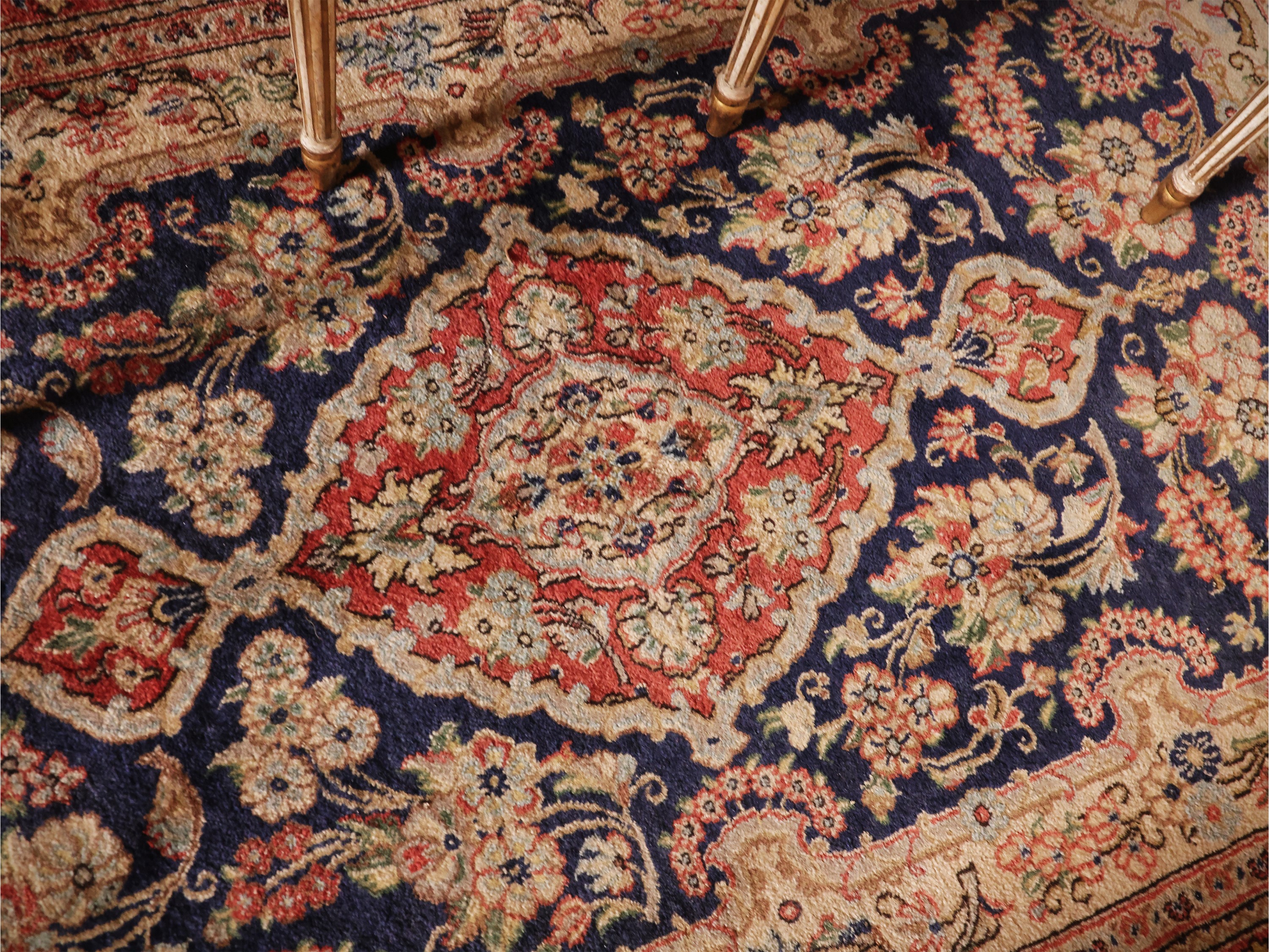 Tappeto persiano Keishan, cm 190x130, motivo floreale