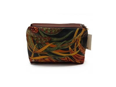 Salvatore Ferragamo, Trousse a motivo botanico in pelle