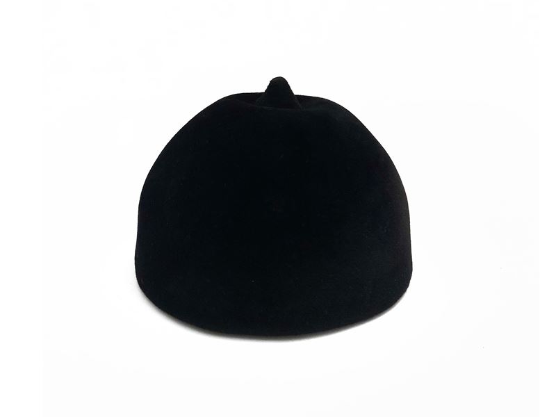 Kenzo, Cappello a zuccotto in velluto nero
