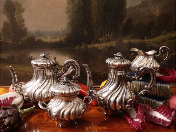 Servizio da tè e caffè in argento