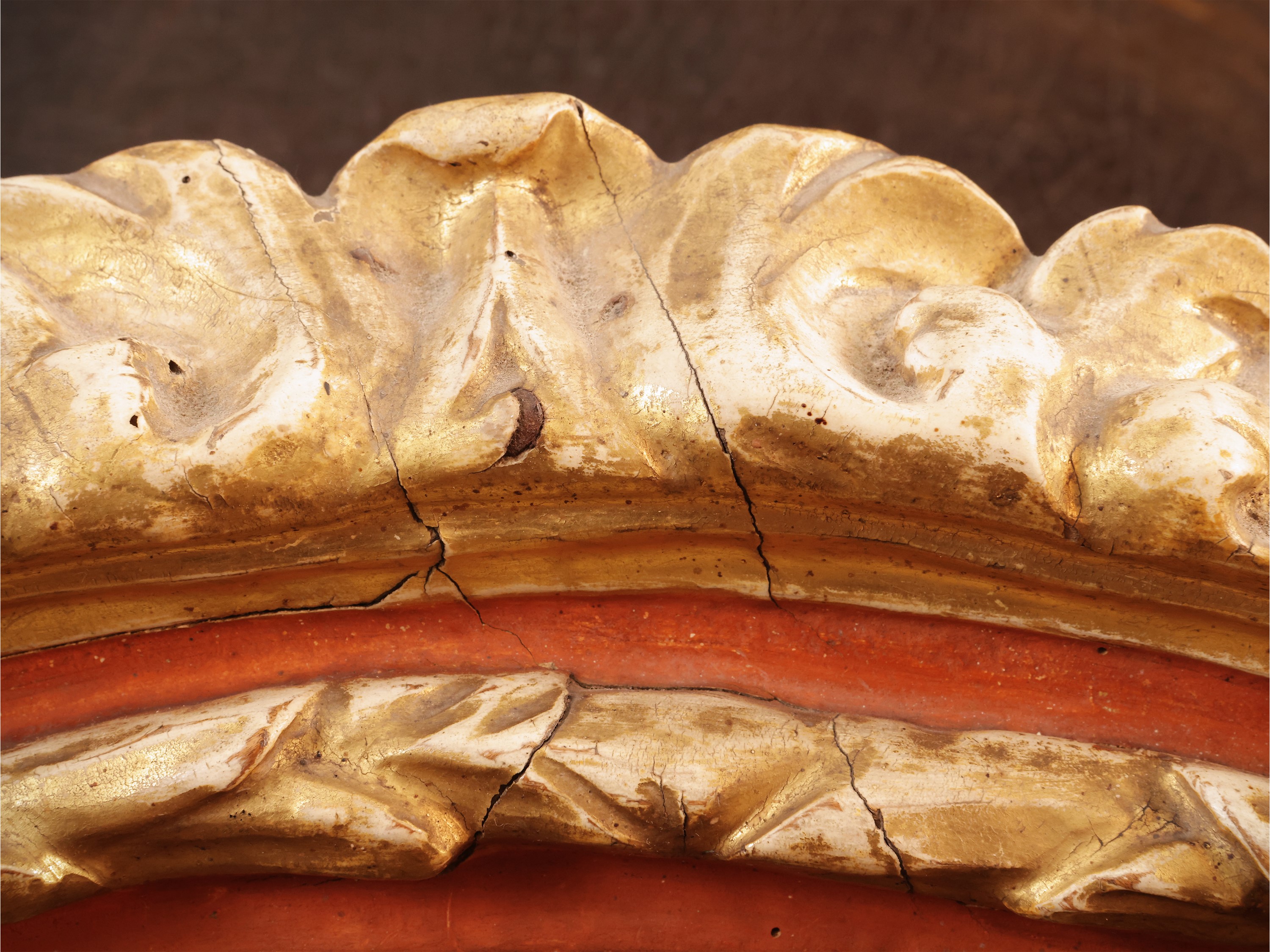 Teca pensile in legno laccato, XIX secolo