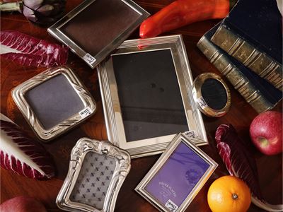 Assortimento di cornici portaritratti, include cornici in argento 925