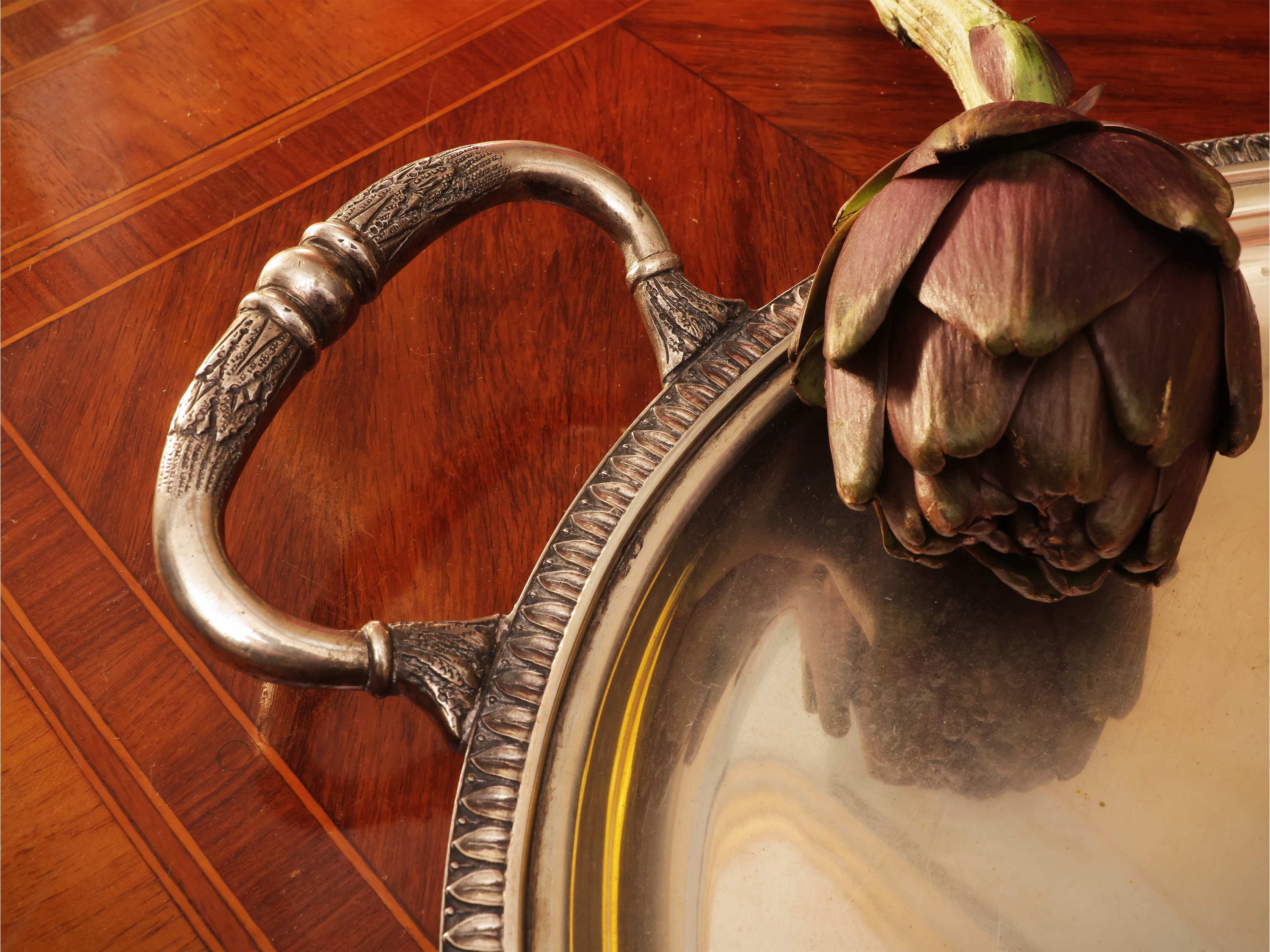 Vassoio a guantiera in argento