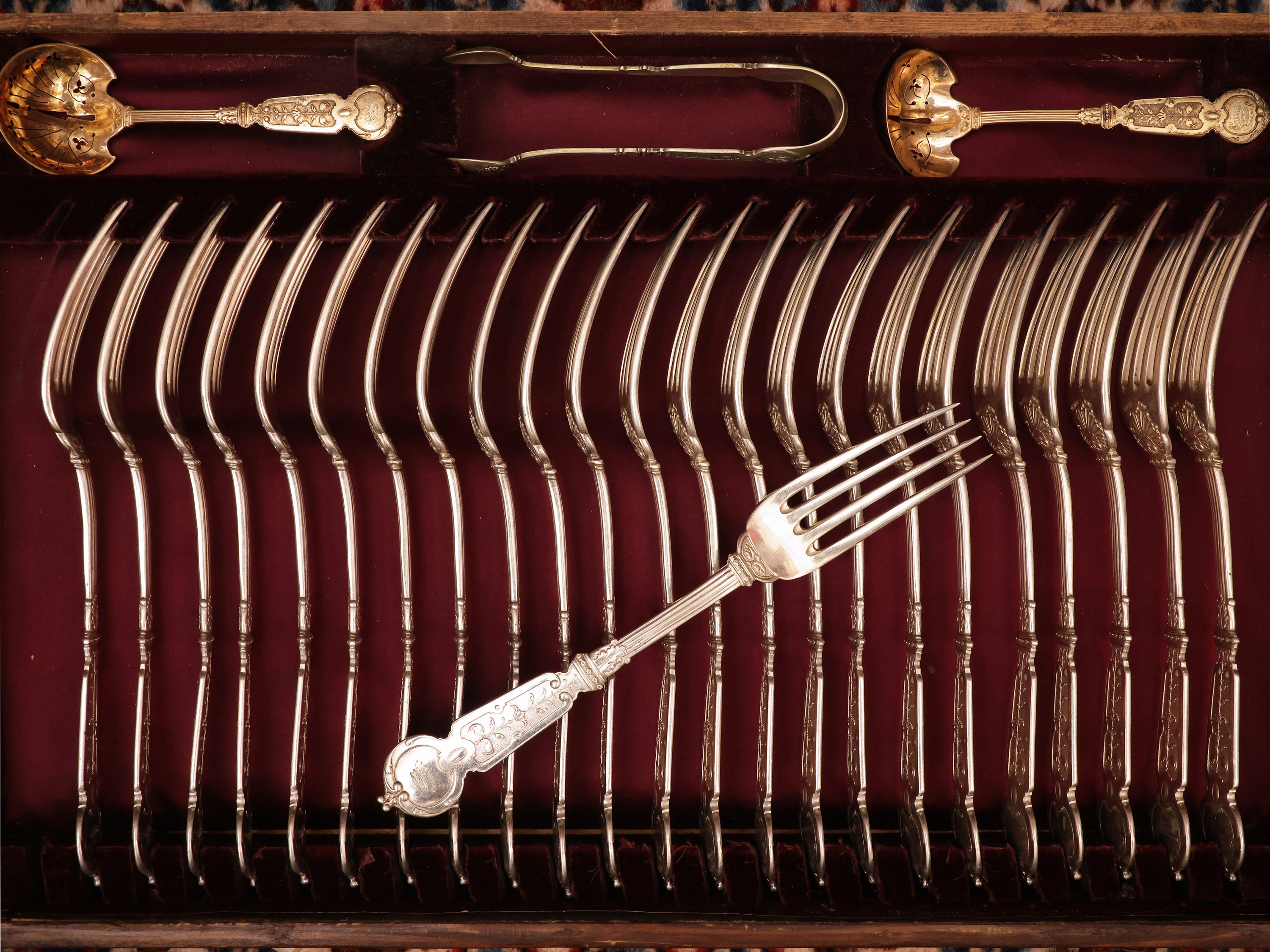 Importante servizio di posate in argento vermeil, Lazarus Posen